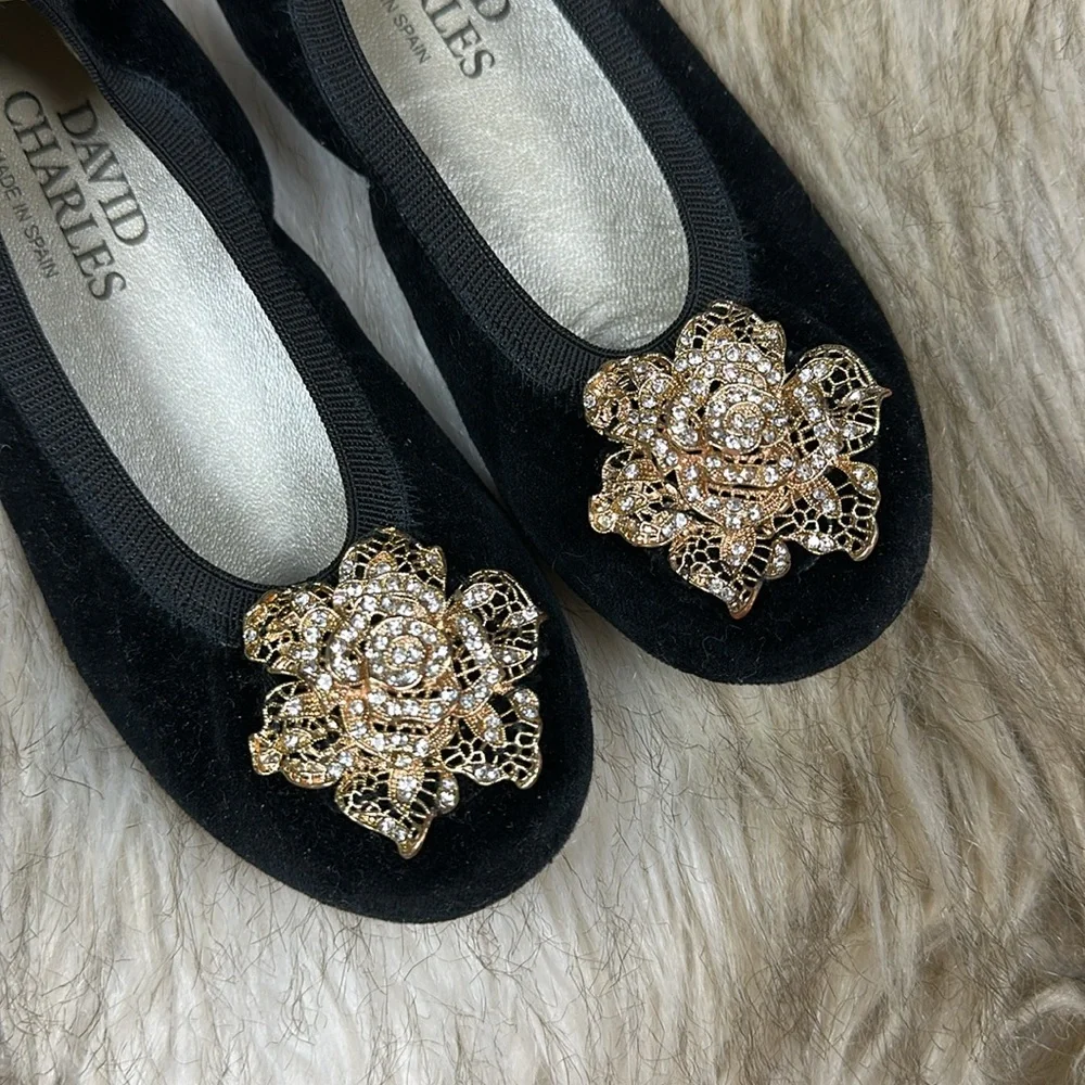 David Charles Girls Black Velvet Flats Sz 29 Gold Dress Shoes Designer